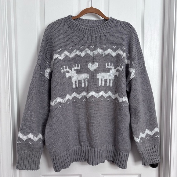 Sweaters - Grey Nordic Reindeer Knit Sweater | Size L